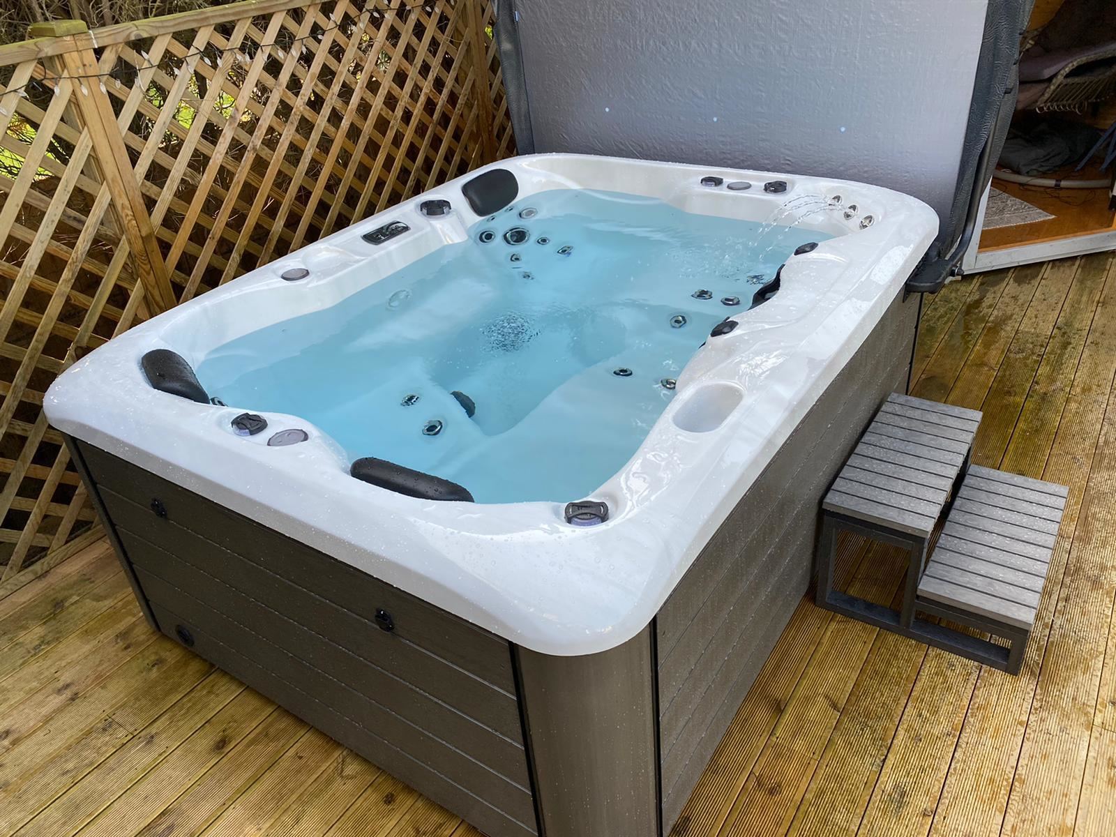 Kouri Whirlpool — Kundeninstallation